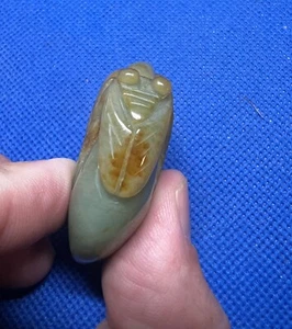 Vintage Chinese jade cicada pendant #142 - Picture 1 of 9