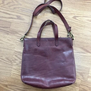 Cartera Bandolera de Transporte MADEWELL en Cuero Vino Borgoña - Imagen 1 de 14