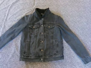 Brandy Melville John Galt sherpa-lined denim jacket black 1-size (like XS-Small) - Picture 1 of 11