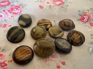 10 Deco / Vintage Mix Designs Celluloid Buttons - Picture 1 of 3