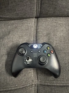 Microsoft Xbox One Wireless Controller - Day One 2013 Edition Tested Fast Ship - Picture 1 of 8
