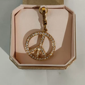 Retired 2008 JUICY COUTURE 2-Sided Pink Pave PEACE SIGN Charm YJRU2655  - Picture 1 of 6