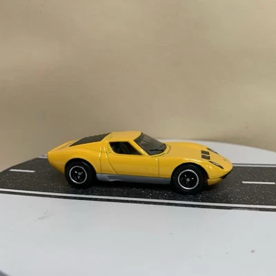2010 Matchbox Heritage Classics #14/100 Lamborghini Miura P400S Yellow 1:60 NM - Image 1 of 4