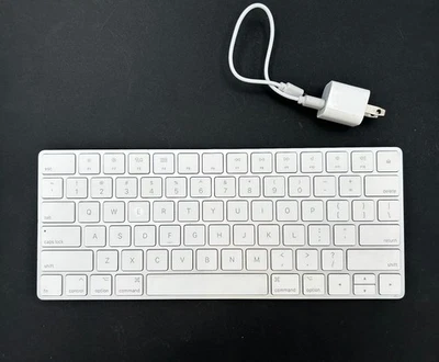 Apple Magic Keyboard, White - Model A1644 (MLA22LL/A) USA Layout Compact Genuine - Image 1 of 3