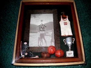 Sports Basketball Photo Shadow Box Wood Frame 4 x 6 photo 7.75" x 9" wood box - Picture 1 of 6