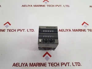 Hengstler 0 486 790 Panel Mount Pulse Counter - Picture 1 of 7
