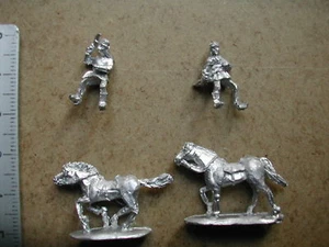 MOUNTED INDIAN APACHE WARRIOR /WESTERN/OLD WEST/BLUE MOON 15MM MINIATURE P188 - Imagen 1 de 1