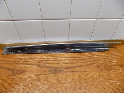 1963 - 1965 年别克里维埃拉挡风玻璃柱外部装饰起子 — 第 1/4 张图片