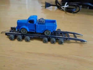 VINTAGE WIKING TRACK REPAIR? TRUCK WITH TRACK SECTION + RAMP 3 PIECE - Picture 1 of 11