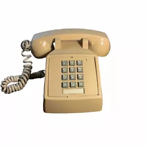 Telefono vintage anni 80 beige 1983 ITT pulsante scrivania tavolo retrò - Foto 1 di 7
