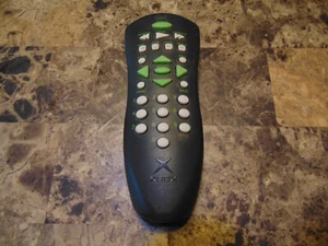 Microsoft K01-00011 Black Wireless Universal Portable Xbox DVD Remote Control - Picture 1 of 2