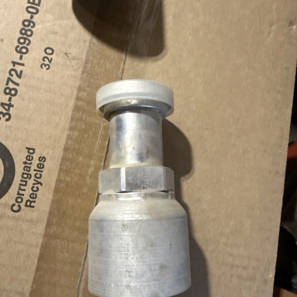 Parker 71 Ser. Parkrimp 11571-20-20 Hydraulic Hose End Fitting Code 61 Flange