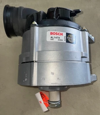 Восстановленный генератор переменного тока Bosch 115 А - AL147X / 12-31-1-722-568 - для BMW 525i 1989-1990 - Изображение 1 из 4