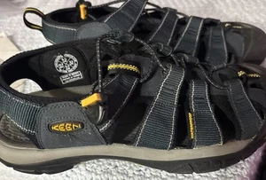 KEEN Newport H2 Sport Water Sandals Men 9.5 Navy Outdoor Athletic Resort Hiking - Picture 1 of 8