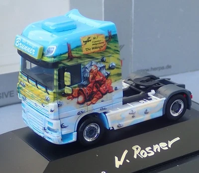 Herpa 295918   DAF XF 105 SSC  Sattelzugmaschine  "Brunner/ die Wikinger"  in PC - Bild 1 von 2