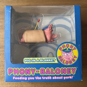 SEEN PLANET6 PHONY-BALONEY SERIES 1 PIG IN A BLANKET 2005 GRAFFITI ARTIST FIGURE - Picture 1 of 6