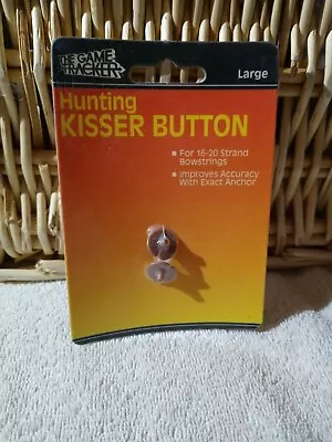 Hunting Kisser Button For 16-20 Strand Bowstrings - Image 1 of 4