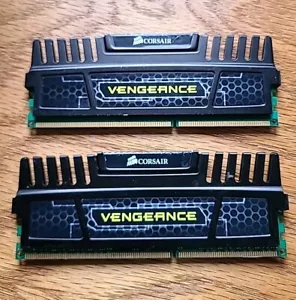 Corsair Vengeance 8GB (2x4GB) DDR3 1600 Desktop Memory CMZ8GX3M2A1600C9 FASTSHIP - Picture 1 of 3