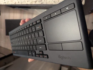 Clavier lumineux Logitech K830 noir VR Meta Ready 920-007182 légèrement utilisé - Photo 1/4