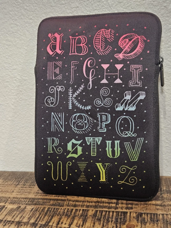 Belkin Tanamachi Negro Neopreno 8” Tablet Funda con Cremallera para iPad Mini 4/3/2/1 Foto 1 de 4