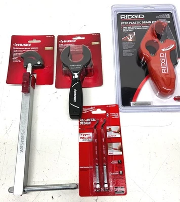 Paquete Husky/Ridgid cortador de tubos/llave de lavabo/cortador de tubos de plástico/plumas para esreamar Foto 1 de 3