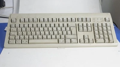 Tastiera Apple adb anni '90 mod M2980 layout italiano - Immagine 1 di 2