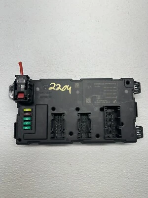 2012-2016 宝马 F30 335i 330i 440i REM 后车身控制模块 61356819334 原始设备制造商 — 第 1/4 张图片