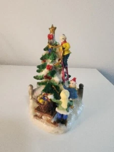 VTG Christmas Village Scene Figurine family Decorating Outdoor Christmas Tree - Picture 1 of 11