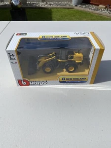 Bburago 1:50 Scale New Holland Agriculture W170D Wheel Loader. No. 12135 - Picture 1 of 11