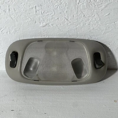 99-07 Ford F250 F350 abajur de mapa de luz cúpula teto superior cinza OE F4Db-13776-Bcw - Imagem 1 de 4