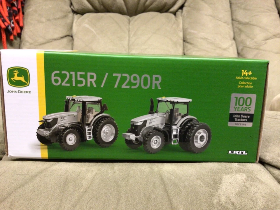 1/64 John Deere 6215R & 7290R Silver 100 Years SPECIAL EDITION set - Image 1 of 1