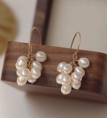 Beautiful AAAA 4-5mm south sea White natural​ baroque pearl Earrings14K Gold - Image 1 of 4