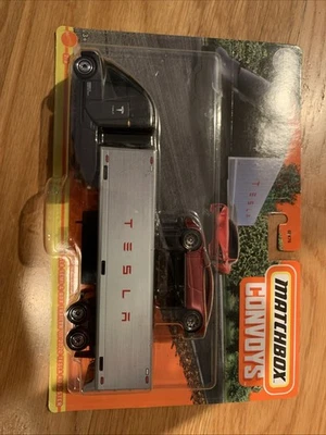 Matchbox Convoys Series Box Trailer with Tesla Roadster - Image 1 of 2