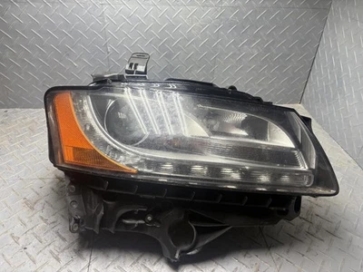 2008-2012 Audi A5/S5 Xenon Self Adjusting Passenger Headlight NEEDS BUFFED - Image 1 of 4
