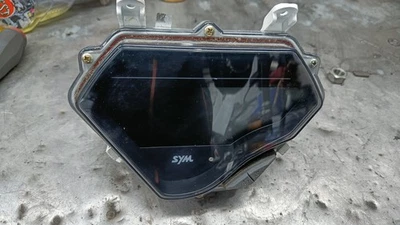 Strumento Km Contakm Sym Symphony St 200 E5+ 37200xmr000 - Immagine 1 di 3