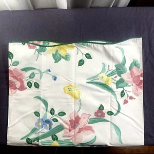 2 Boho Floral Standard Percale Pillowcases 32" X 22.5" Vtg 80's large pattern - Picture 1 of 4