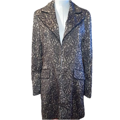 Bisou Bisou Negro Floral Bordado Plumero Chaqueta Grande Foto 1 de 4