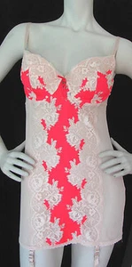 NEW VICTORIA SECRET VERY SEXY SEDUCTION GARTER SLIP BRA 36D RED IVORY BABYDOLL - Picture 1 of 3