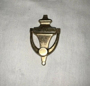 Vintage Gold Tone Coro Door Knocker Brooch Pin - Picture 1 of 6