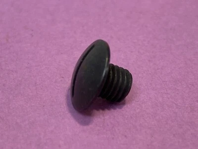 *NOS* 9852-YAMATO-SCREW-FOR SEWING MACHINES*