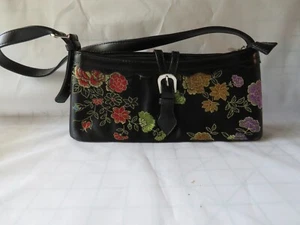 Cartera vintage negra bordada de satén - Imagen 1 de 8