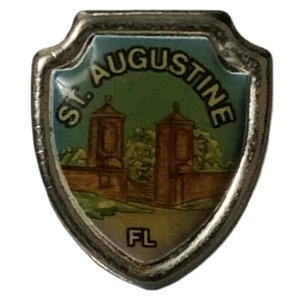 St. Augustine Florida Old City Gates Scenic Travel Souvenir Pin - Picture 1 of 2