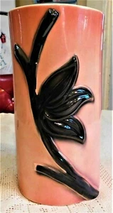 VINTAGE 1950's ROYAL COPLEY POTTERY PLANTER - BLACK FLORAL DESIGN ON PINK - Picture 1 of 5