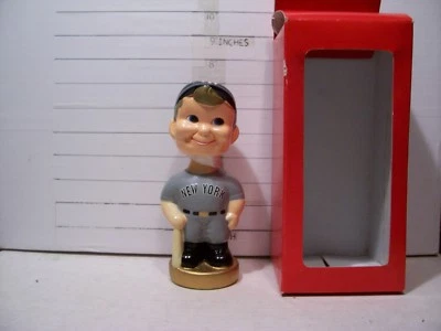 TEI TWINS ENTERPRISE INC. NY YANKEES 911 2002 CARA DE NIÑO CONMEMORATIVA BOBBLEHEAD  Foto 1 de 4