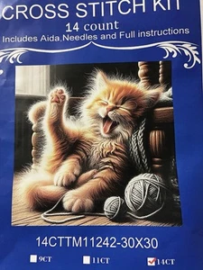 Gähnendes Kätzchen vorgedrucktes Aida Kreuzstich-Set - Bild 1 von 3