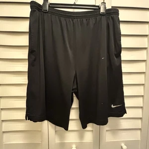 Nike Shorts Herren Gr. XL schwarz thrashed bemalt Athleisure Fitness Basketball - Bild 1 von 7