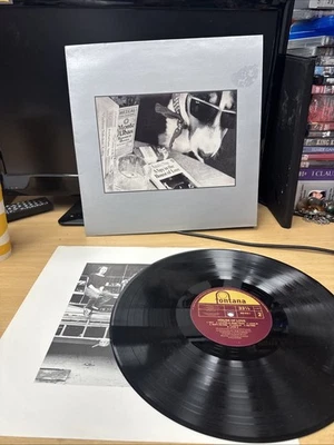 The House Of Love - A Spy In The House Of Love Vinyl LP EX /VG+ 1990 Fontana - Image 1 of 4