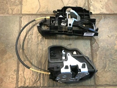 BMW 528I 535I 550I 2009-2015 CERRADURA PUERTA TRASERA DERECHA, 51227229460, 51217175650, OEM Foto 1 de 4