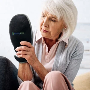 HealthyLine Portable Far Infrared Heated Hand Gemstone Pad for Pain Relief - Picture 1 of 5