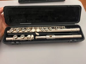 Flauto Traverso transverse flute Yamaha 221 - perfetto stato. - Zdjęcie 1 z 13